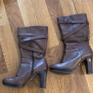 UGG Brown Leather Boots Sz 9